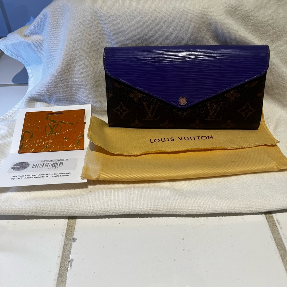 Louis Vuitton Marie Lou long wallet